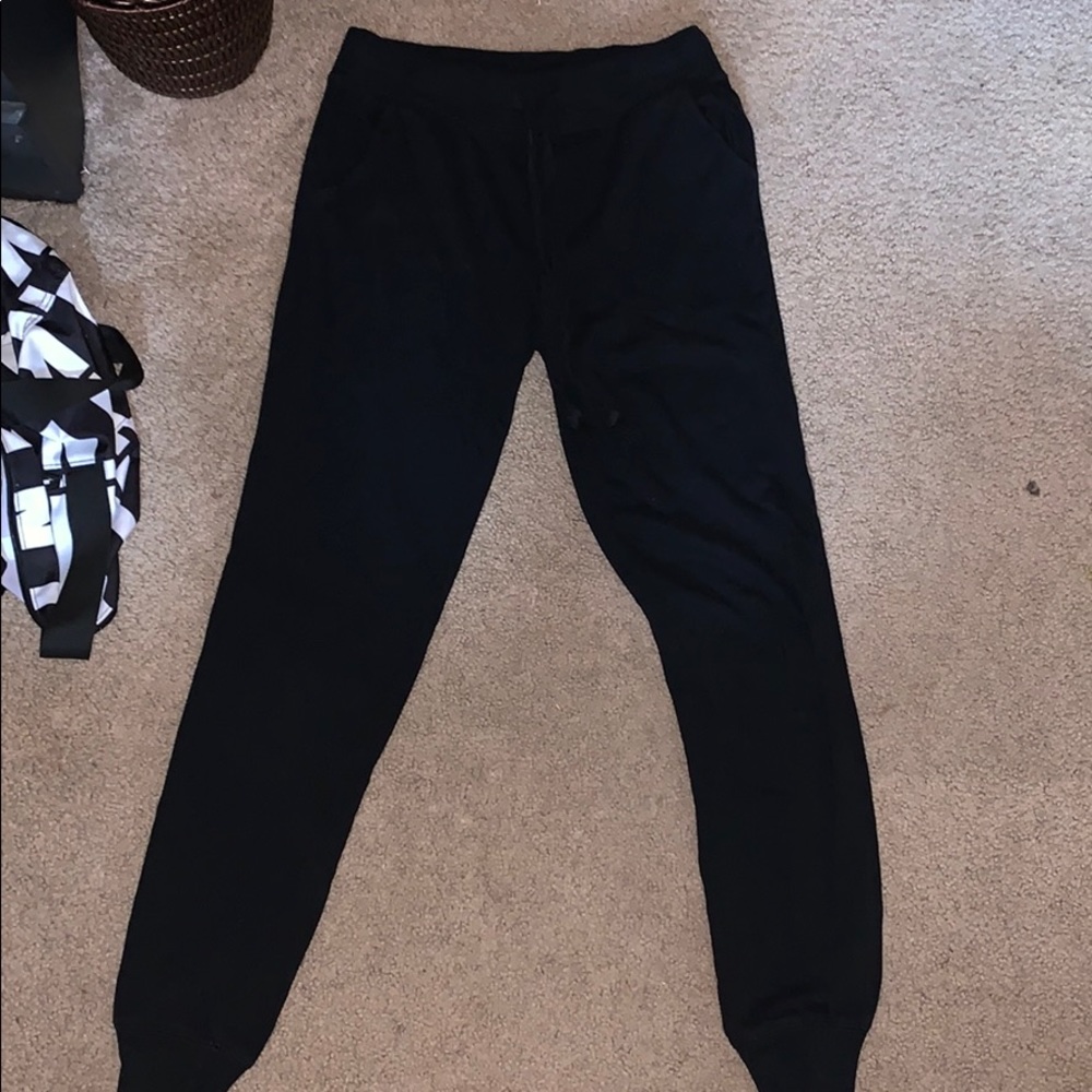 no stains or rips